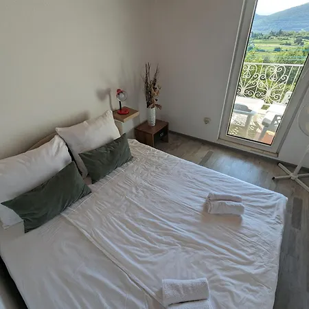 Holiday Dmd Holiday home *